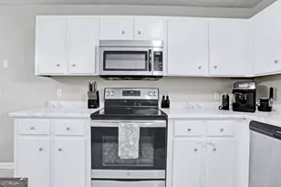 1448 Coalition Cir, Hinesville, GA 31313 - Photo 13