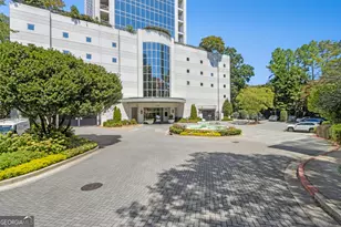 2828 Peachtree Rd NE, Atlanta, GA 30305 - Photo 5