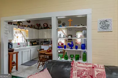 225 Oconee Avenue, Meldrim, GA 31318 - Photo 13