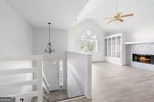 544 Academy Woods Dr, Jefferson, GA 30549 - Photo 7