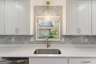 211 Cherokee Trail, Hinesville, GA 31313 - Photo 19