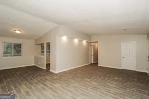 1349 Willow Trail SW, Atlanta, GA 30311 - Photo 3