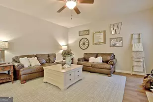 201 Fox Hall Crossing E, Senoia, GA 30276 - Photo 23