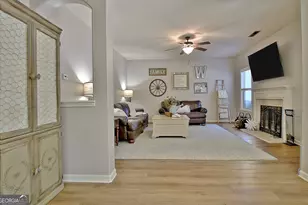 201 Fox Hall Crossing E, Senoia, GA 30276 - Photo 21