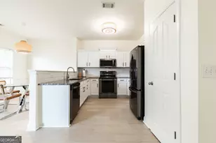 2070 Cabela Dr, Buford, GA 30519 - Photo 7