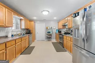 646 Corey St, Baxley, GA 31513 - Photo 15