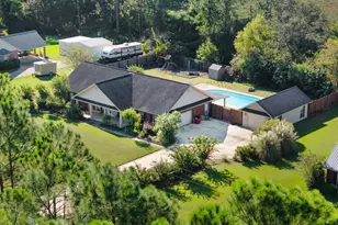 646 Corey St, Baxley, GA 31513 - Photo 7