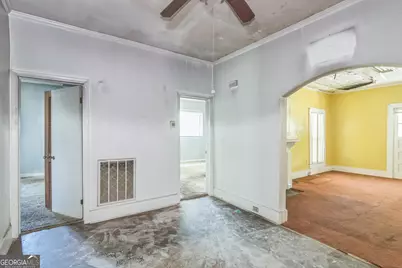 221 Avenue L, Thomaston, GA 30286 - Photo 7