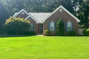 826 Crystal Meadow Dr, Winder, GA 30680 - Photo 1