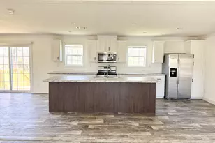 1505 W 4th St Ext, Alma, GA 31510 - Photo 5