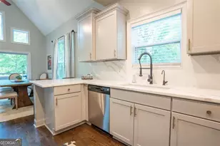 188 W River Bend Dr, Eatonton, GA 31024 - Photo 13