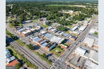 123 N Gordon Street, Ashburn, GA 31714 - Photo 9