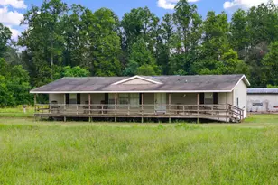 82 Harris Rd, Baxley, GA 31513 - Photo 1