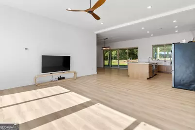 140 Champion Drive, Forsyth, GA 31029 - Photo 9