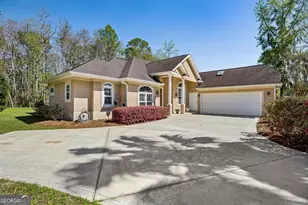 240 Osprey Cir, Saint Marys, GA 31558 - Photo 5