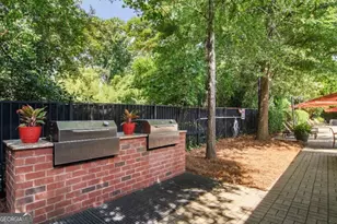 100 Ladson Ct, Decatur, GA 30033 - Photo 11