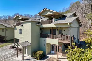 1729 Water Crest Way, Young Harris, GA 30582 - Photo 15