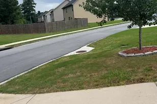 1262 Brookstone Cir, Conyers, GA 30012 - Photo 3