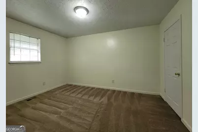 8 Candlewood Terrace #2, Winder, GA 30680 - Photo 7