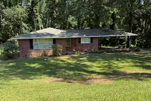 135 Brookside Dr, Elberton, GA 30635 - Photo 1