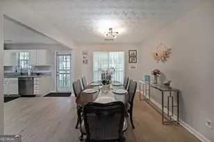 7728 Town Ct, Jonesboro, GA 30236 - Photo 9