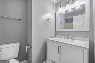 2485 Hidden Cove Ct, Gainesville, GA 30501 - Photo 17