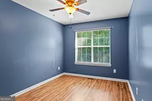 380 Brentwood Dr, Newnan, GA 30263 - Photo 19