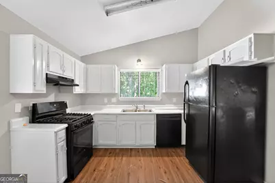 767 Forest Path, Stone Mountain, GA 30088 - Photo 7