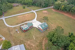 375 Luther Bailey Rd, Senoia, GA 30276 - Photo 47