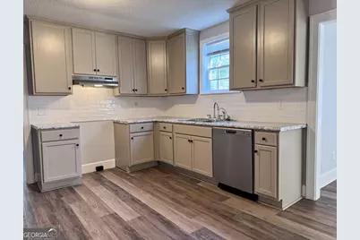 277 Saunders Street SW, Pelham, GA 31779 - Photo 17