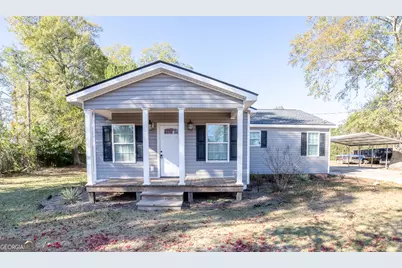 277 Saunders Street SW, Pelham, GA 31779 - Photo 1