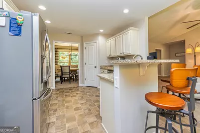 894 Happy Valley Circle, Newnan, GA 30263 - Photo 13