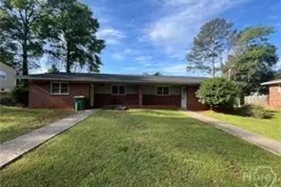 127 Pineview Dr, Athens, GA 30606 - Photo 1