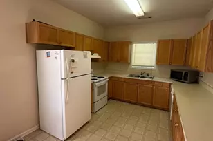 281 Northwinds Blvd, Carrollton, GA 30117 - Photo 9