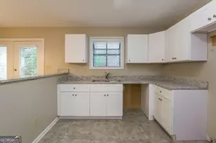 4677 Cedar Park Trail, Stone Mountain, GA 30083 - Photo 5