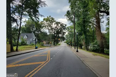 1496 Joseph E Boone Boulevard NW, Atlanta, GA 30314 - Photo 5