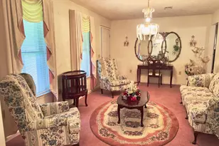 214 Collier St, Hogansville, GA 30230 - Photo 3