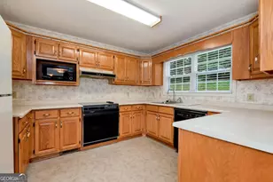 266 Short Ave, Cornelia, GA 30531 - Photo 7