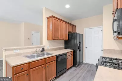 2757 Keystone Avenue, Lithonia, GA 30058 - Photo 7