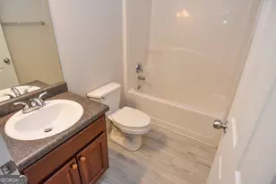 202 Northside Dr, Barnesville, GA 30204 - Photo 29