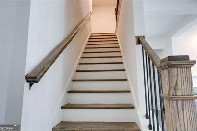 7621 Avalon Boulevard, Fairburn, GA 30213 - Photo 9