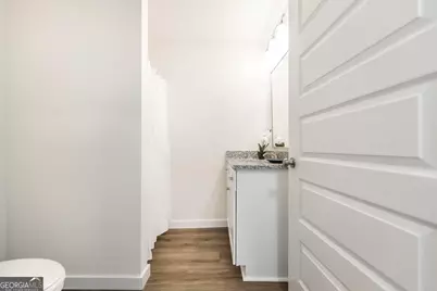 32 Apts 601-605 Ashford Way, Hawkinsville, GA 31036 - Photo 9