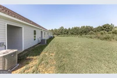 32 Apts 601-605 Ashford Way, Hawkinsville, GA 31036 - Photo 17