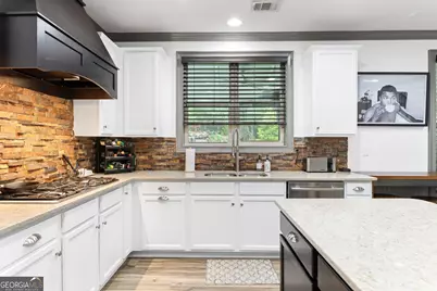 135 Discovery Lake Drive, Fayetteville, GA 30215 - Photo 11