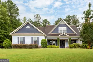 135 Discovery Lake Dr, Fayetteville, GA 30215 - Photo 1