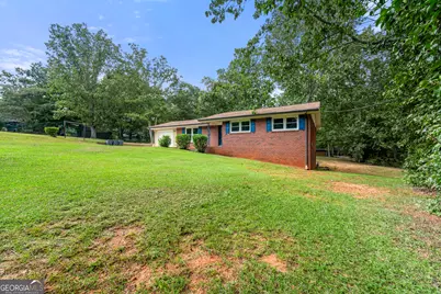 2921 Hill Cicle, Dacula, GA 30019 - Photo 5