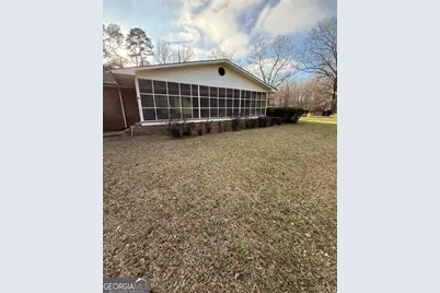 530 E Church Street, Sandersville, GA 31082 - Photo 9