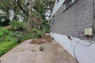 6377 Westbury Rd, Riverdale, GA 30274 - Photo 3