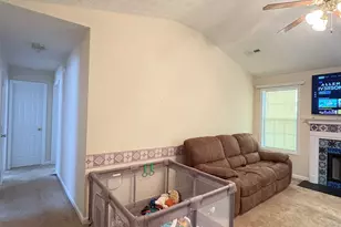 74 Canterbury Dr, Grantville, GA 30220 - Photo 3