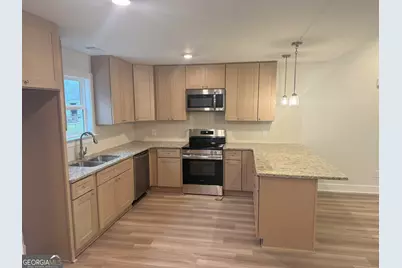 608 Wilburn Ave Street, Lagrange, GA 30240 - Photo 3